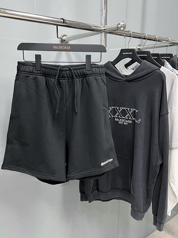 BALENCIAGA (105)