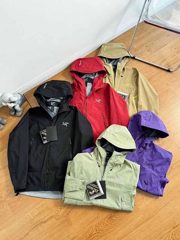 ARC TERYX JACKETS (12)