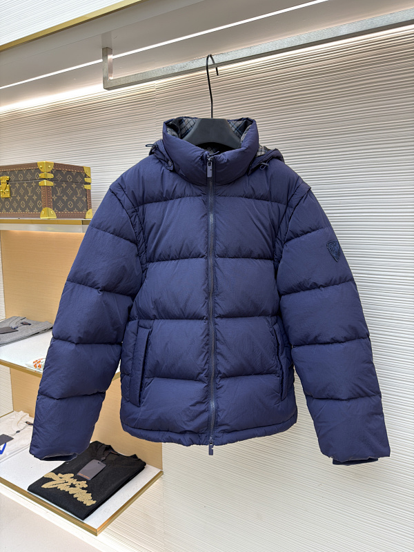 BURBERRY PUFFERS (5)