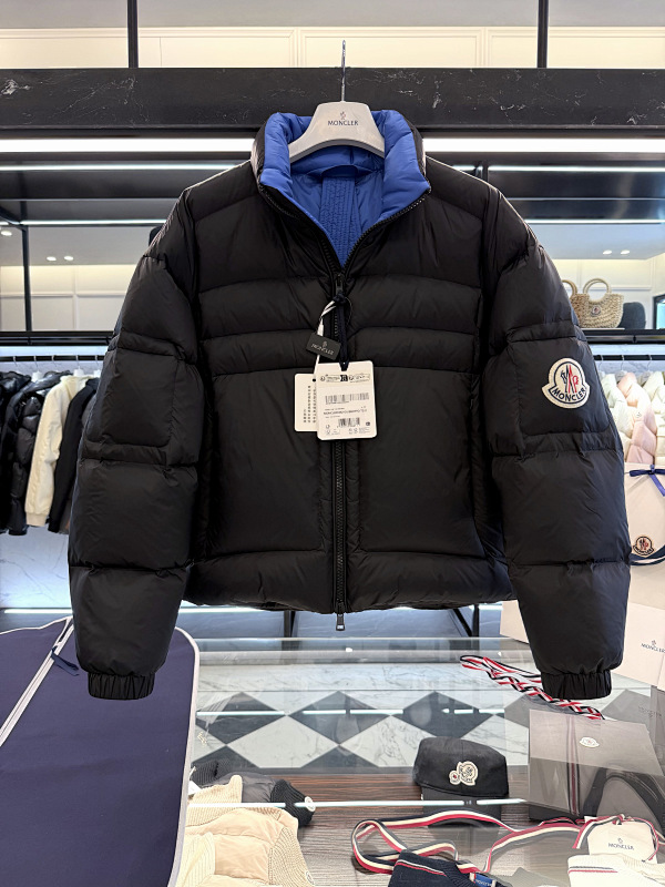 MONCLER