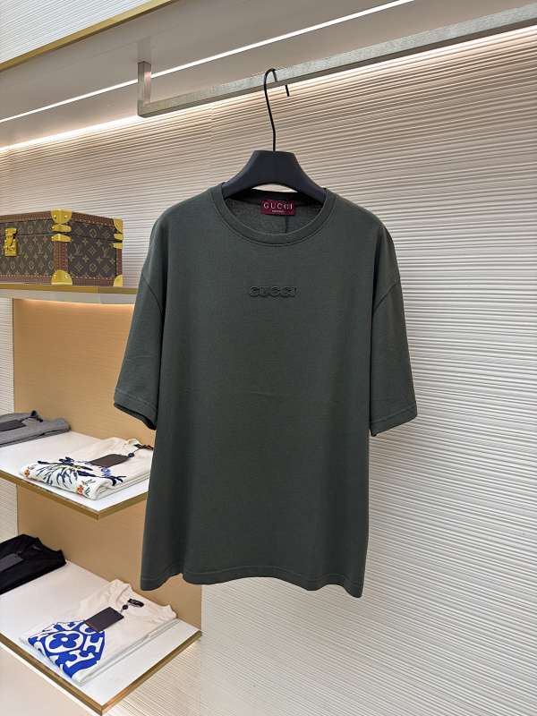 GUCCI TSHIRTS