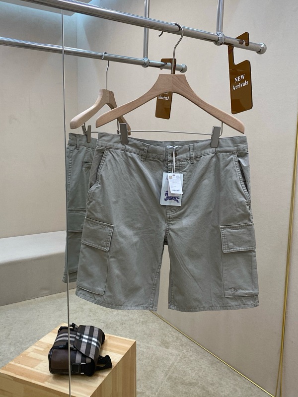 BURBERRY SHORTS (3)