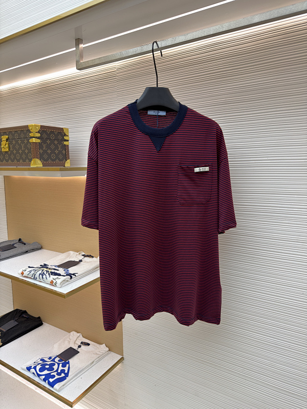 PRADA TSHIRTS