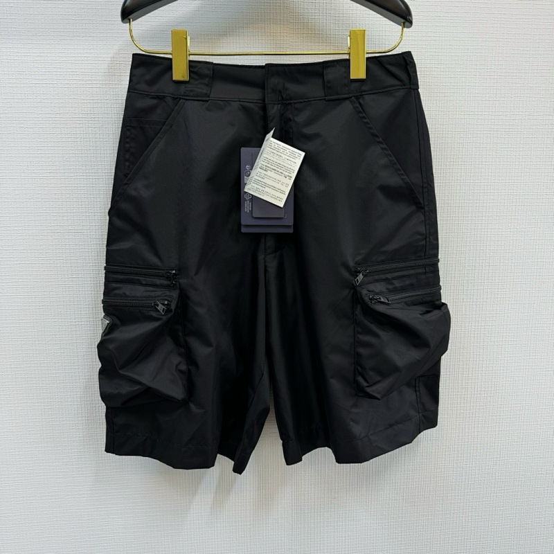 PRADA SHORTS (3)
