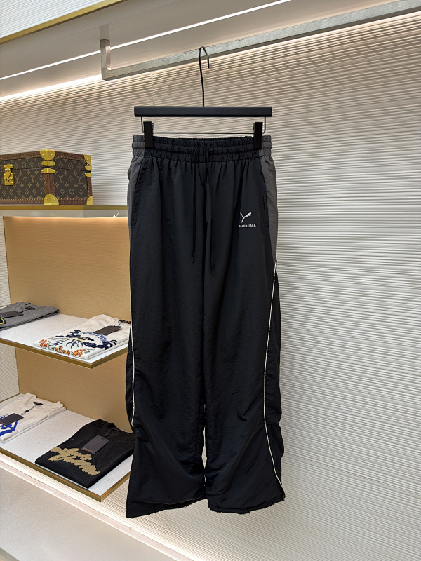 BALENCIAGA PANTS (9)