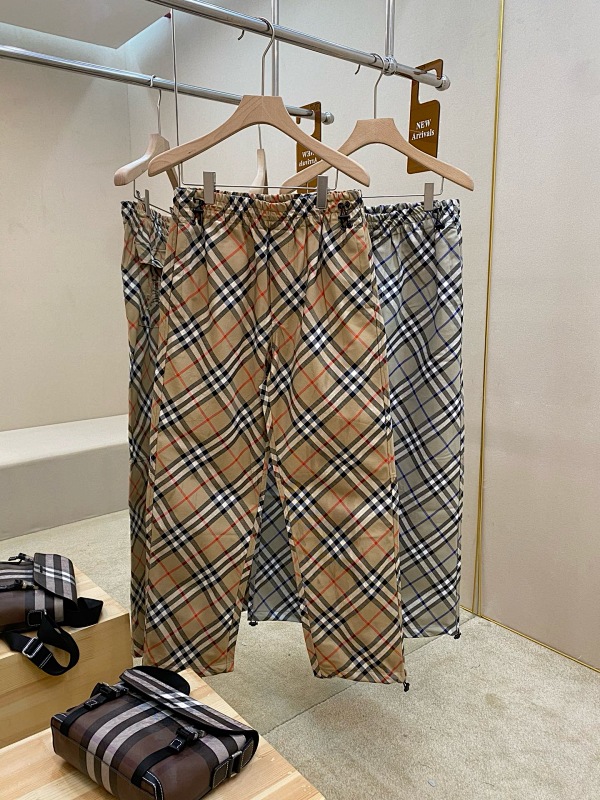 BURBERRY PANTS (3)