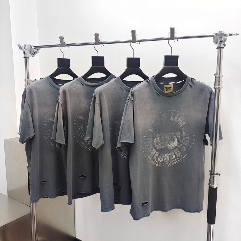 GALLERY DEPT TSHIRTS