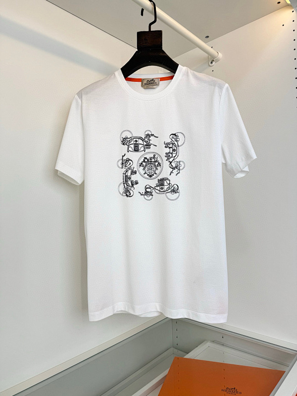 OLD MONEY TSHIRTS