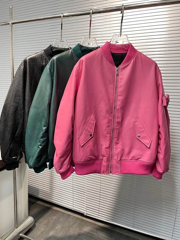 PRADA BOMBERS (3)