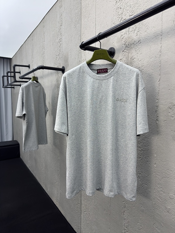 GUCCI TSHIRTS
