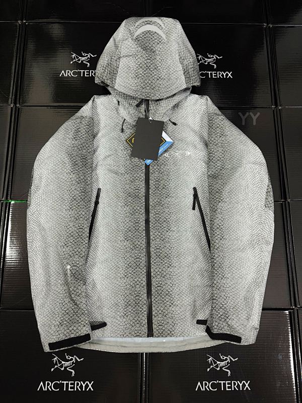 ARCTERYX JACKETS (46)