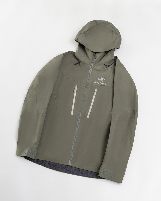 ARC TERYX ALPHA JACKET (23)