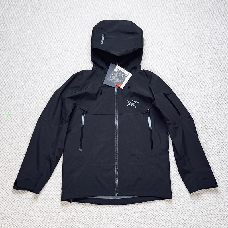 ARC TERYX PANTS (3)