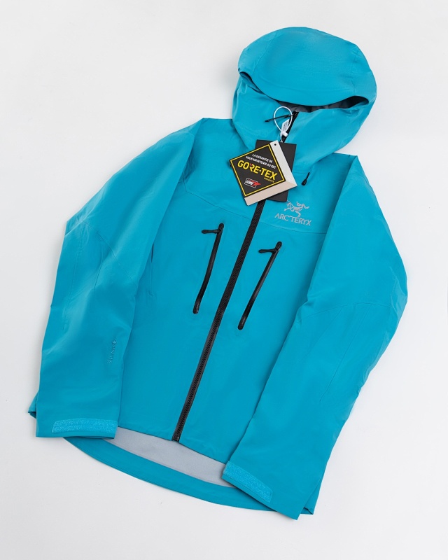 ARC TERYX ALPHA JACKET (18)