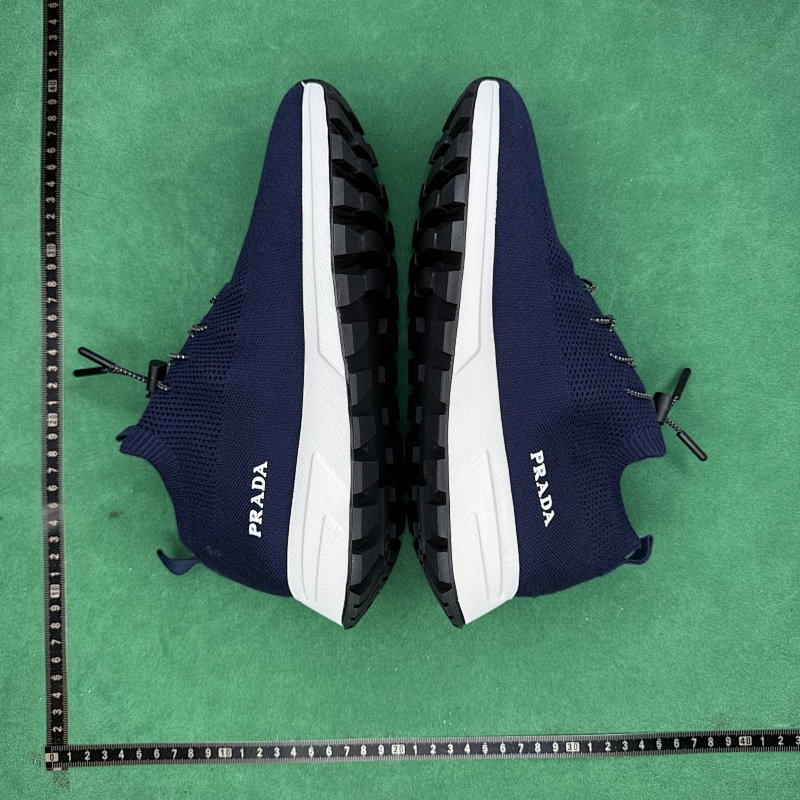 PRADA SNEAKERS (36)