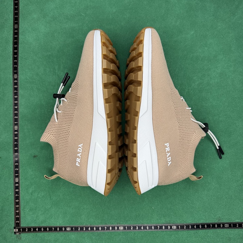 PRADA SNEAKERS (39)