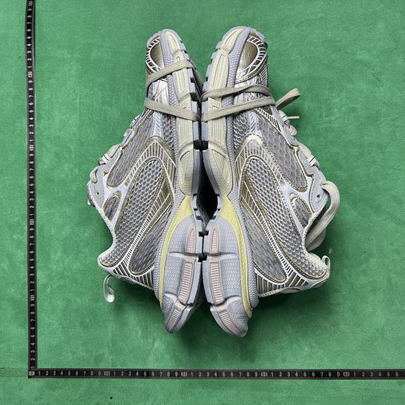 BALENCIAGA SNEAKERS (91)