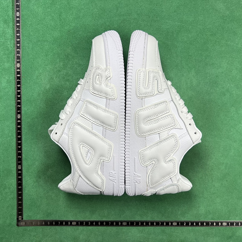 NIKE AIRFORCE 1 (37)