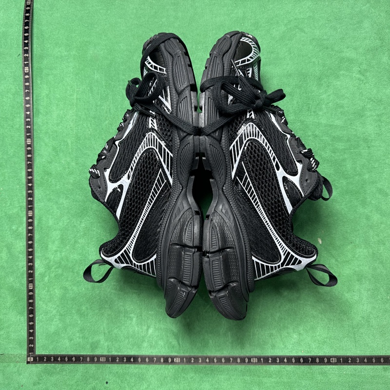 BALENCIAGA SNEAKERS (93)