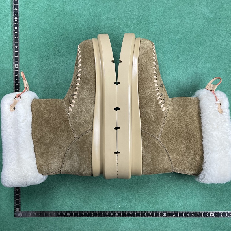 LOUIS VUITTON SNEAKERS (31)