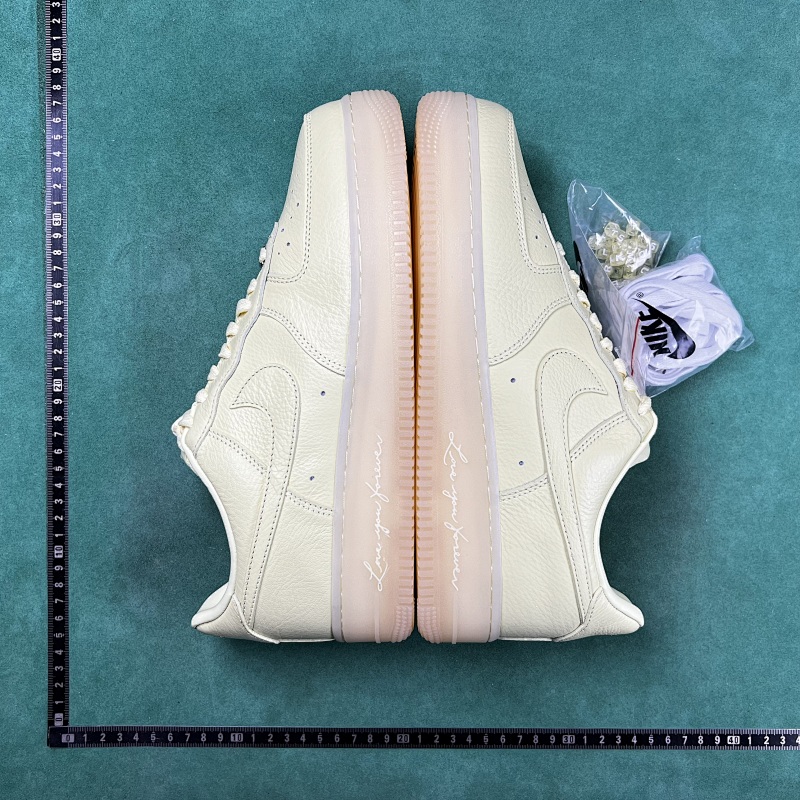 NIKE AIRFORCE 1 (3)