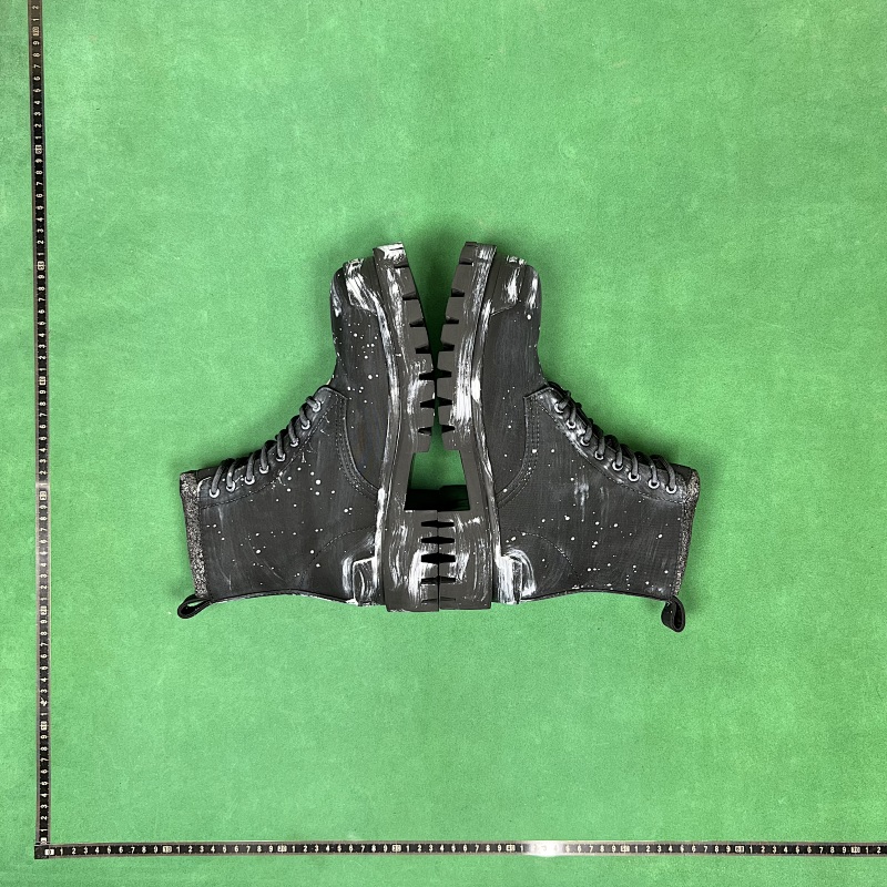 BALENCIAGA SNEAKERS (249)