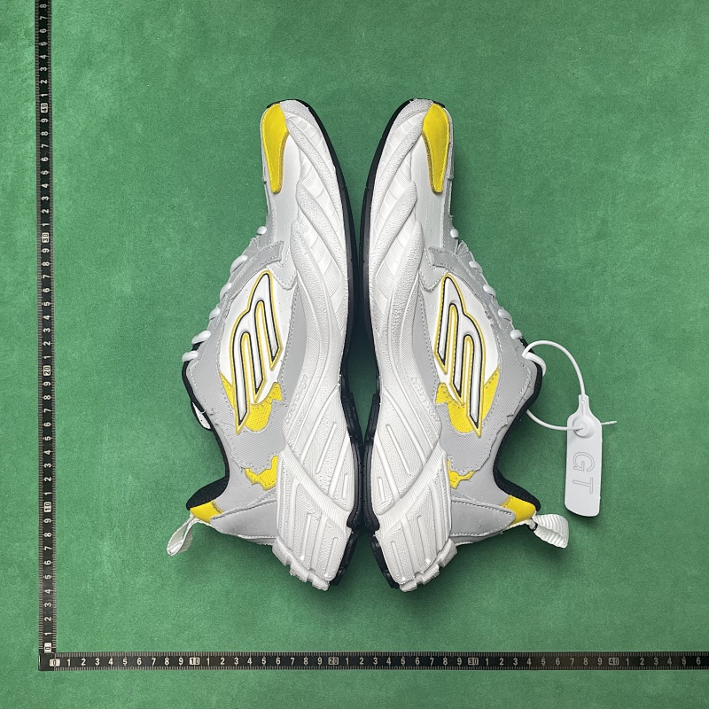 BALENCIAGA SNEAKERS (187)