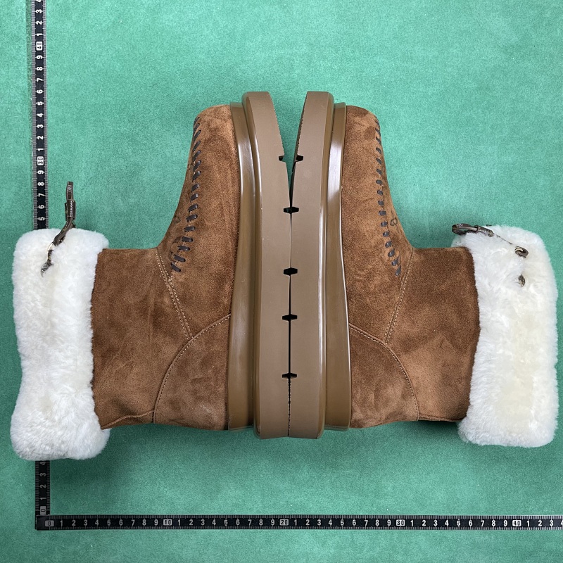 LOUIS VUITTON SNEAKERS (29)