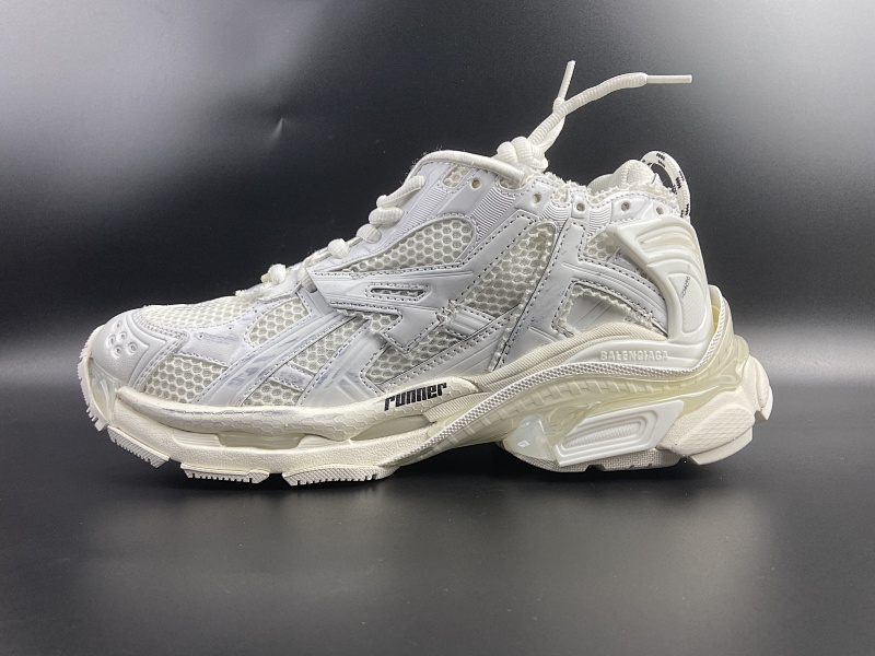 OK BALENCIAGA RUNNER