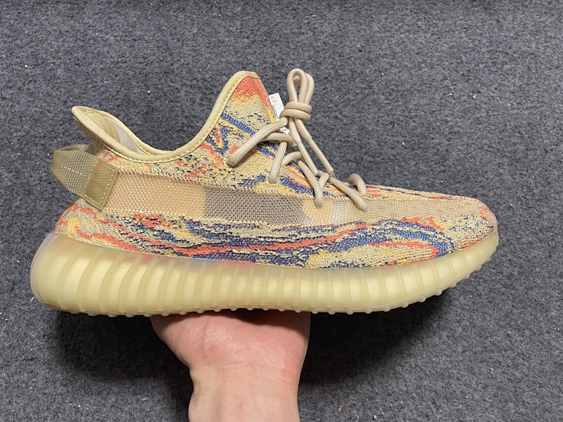 LW YEEZY 350V2 (2)