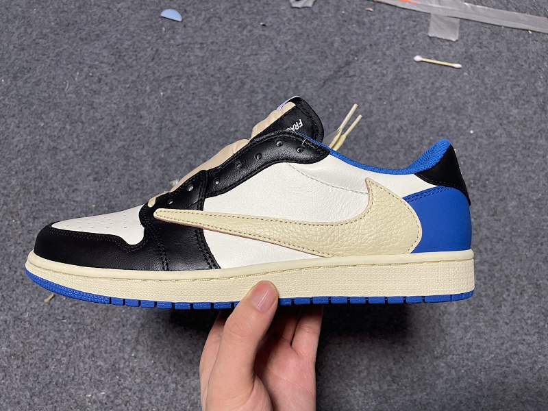 PK4.0 TS AJ1 LOW FRAGMENT