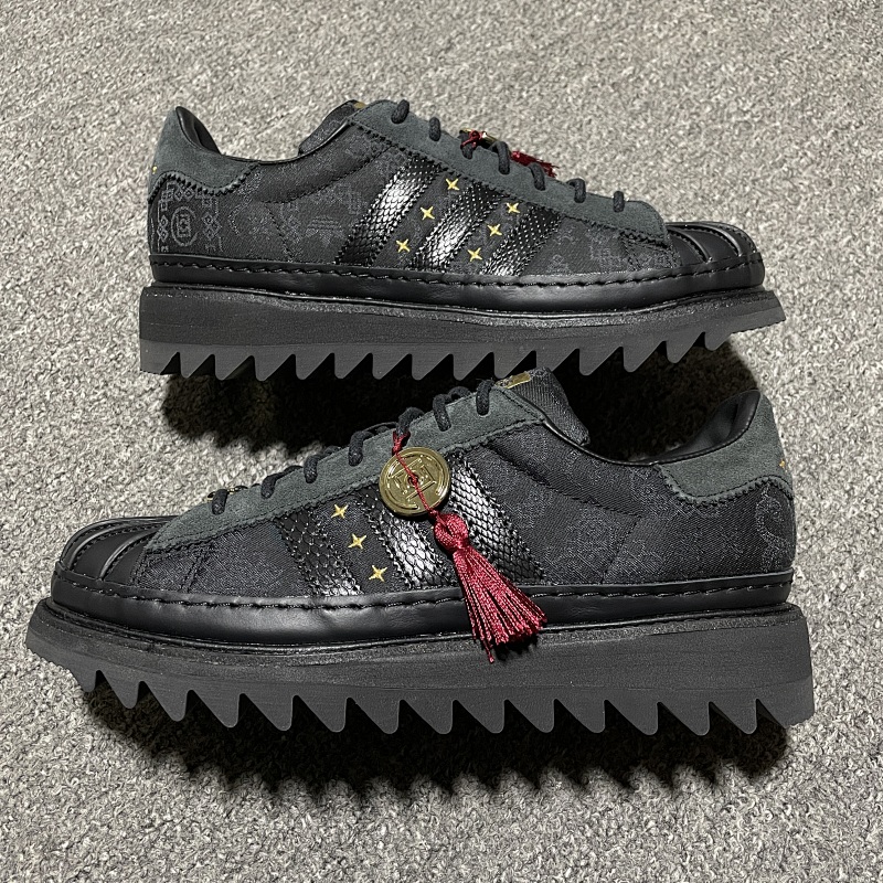 ADIDAS CLOT