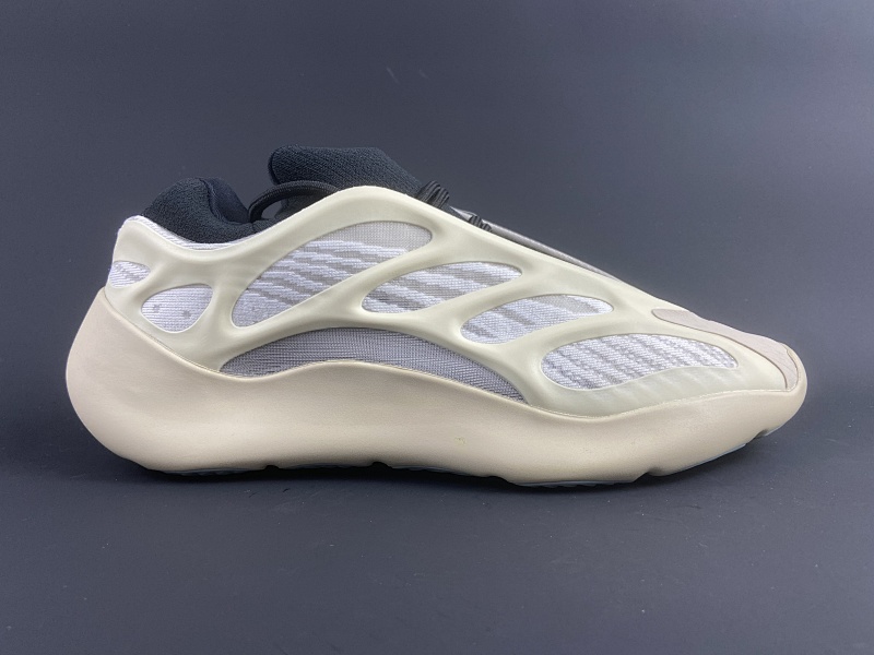 lw 700v3