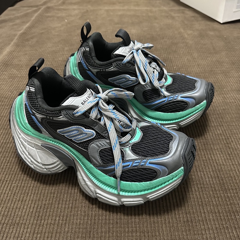 W1 BATCH BALENCIAGA 10XL