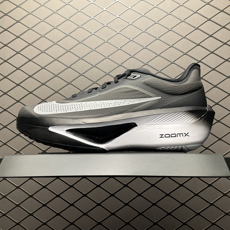 NK ZOOM FLY