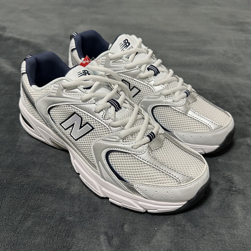 NEW BALANCE 530 (2)