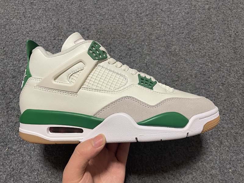 OG AJ4 SB