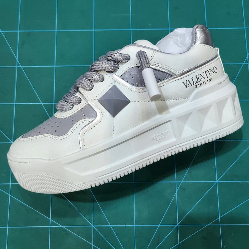 VALENTINO面包鞋 (2)