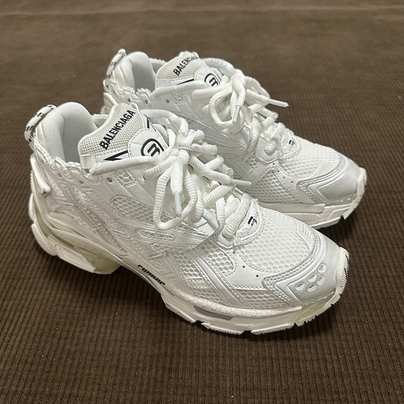 BEST BATCH BALENCIAGA RUNNER (6)