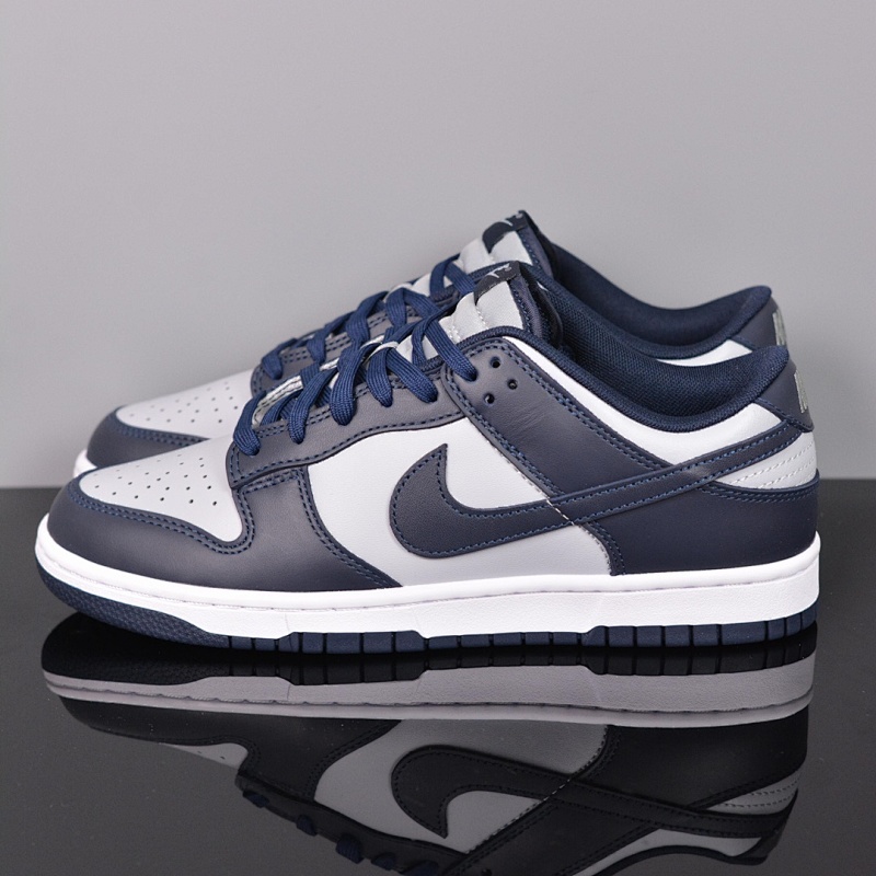 NIKE Dunk Low Georgetown