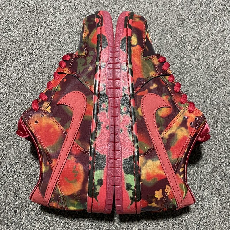 NIKE The Wizard of OZ x NK Dunk SB Low "Ruby Slippee"