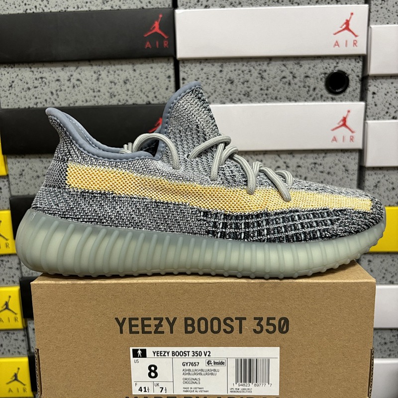 YEEZY 350 V2 "Blue Tint"