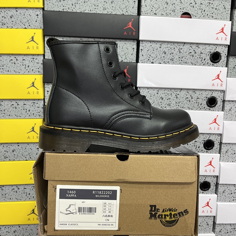 DR. MARTENS (3)