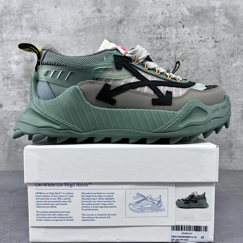 OFF WHITE Off-White ODSY-1000 Chunky Arrow (4)
