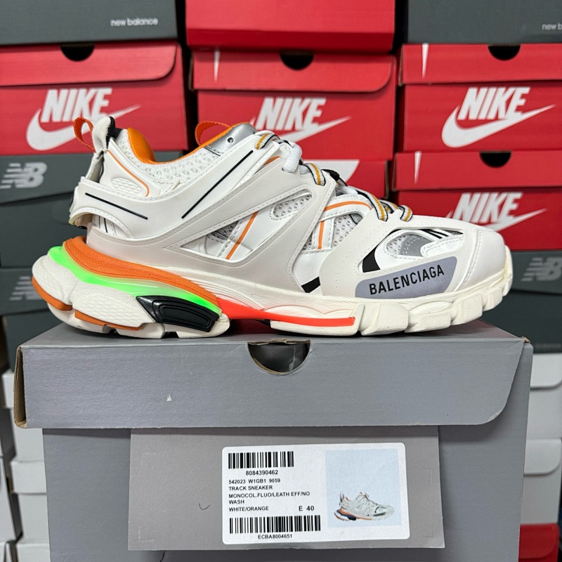 BALENCIAGA TRACK LED (7)