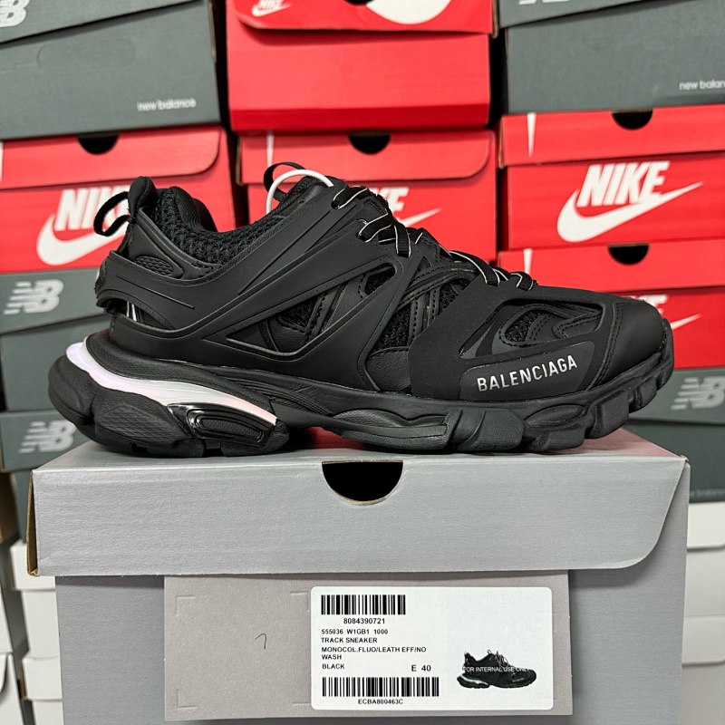 BALENCIAGA TRACK LED (3)