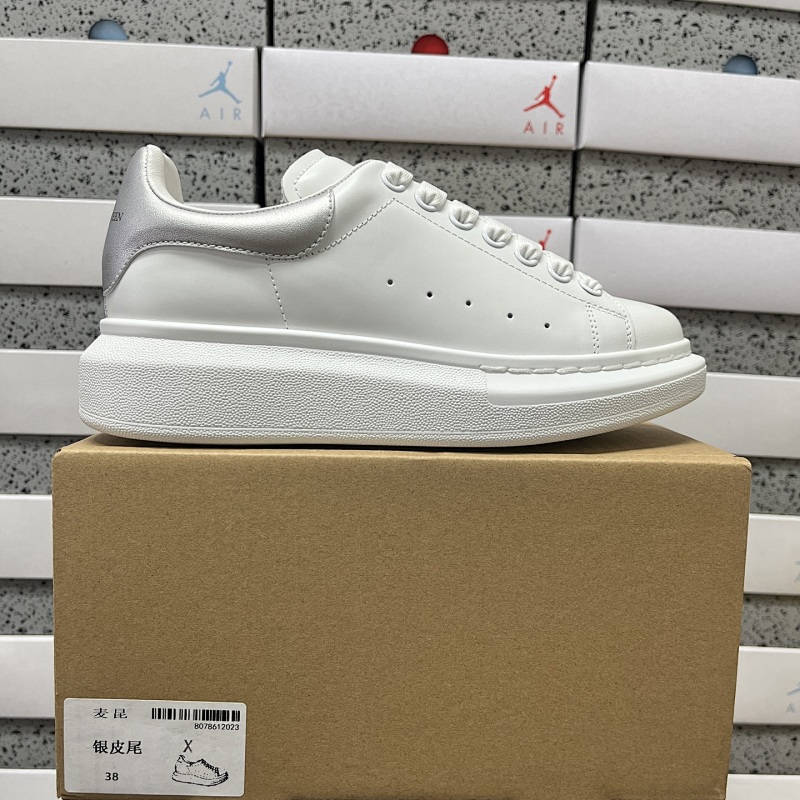 ALEXANDER MCQUEEN (55)