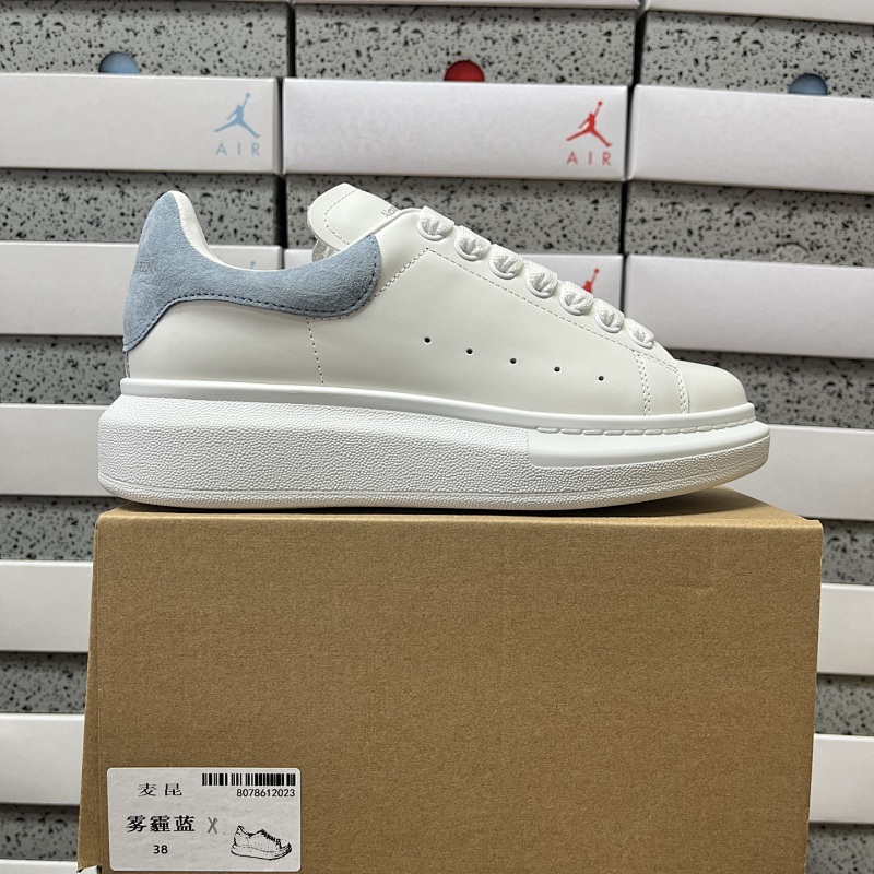 ALEXANDER MCQUEEN (72)