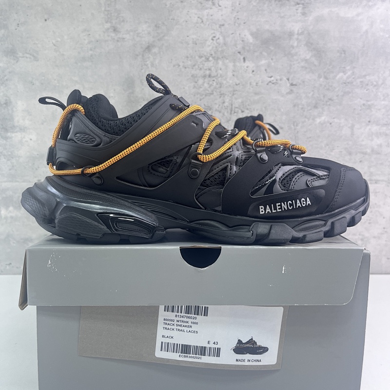 BALENCIAGA TRACK (3)