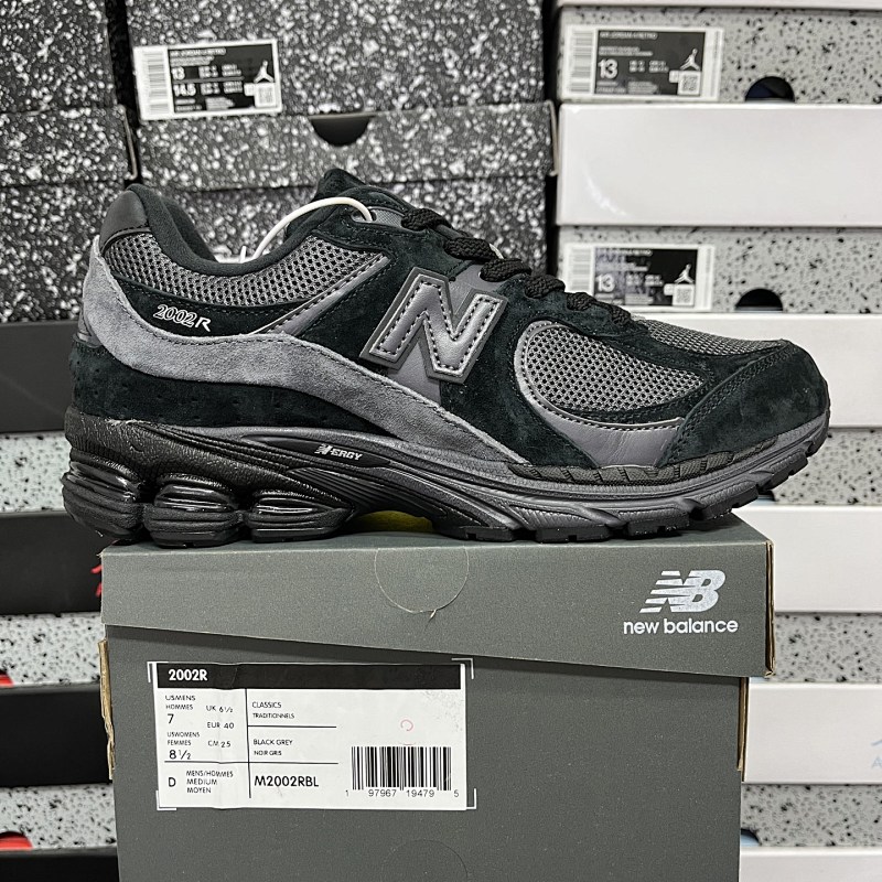 NEW BALANCE 2002 (1:1) (12)